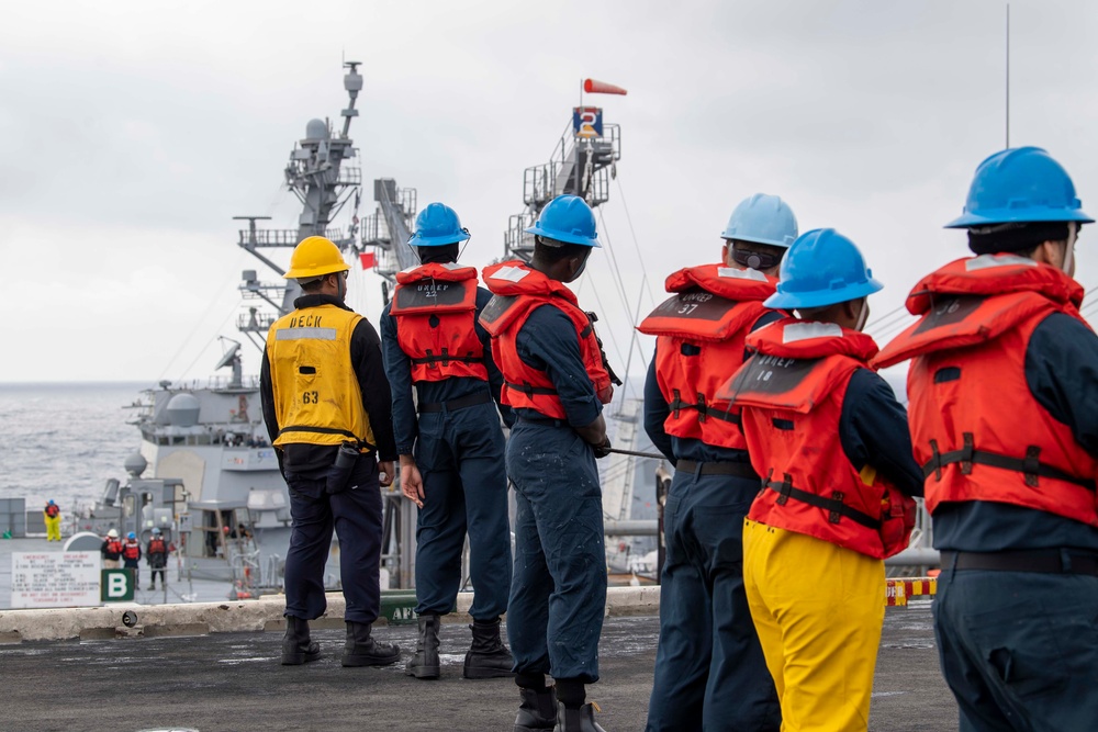 USS Carl Vinson Conducts a Replenishment-at-Sea