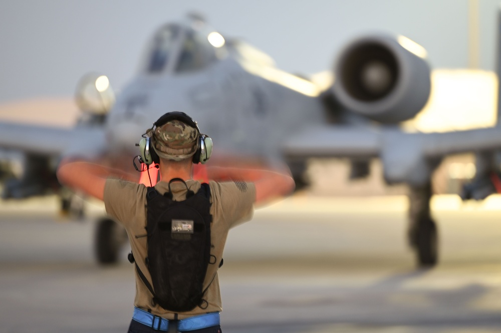 A-10 Thunderbolt IIs arrive to CENTCOM AOR