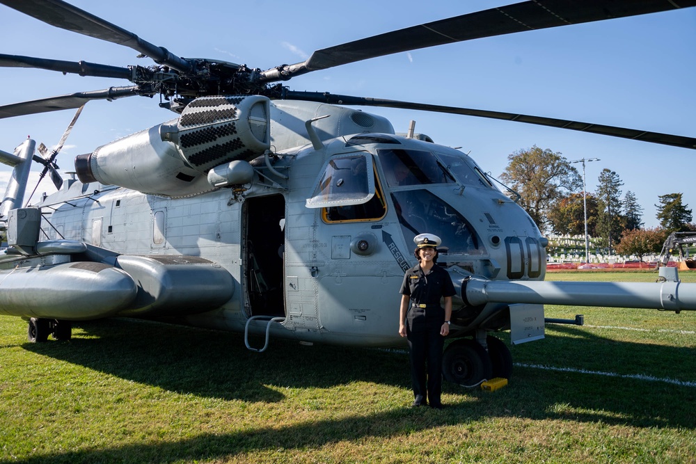 U.S. Naval Academy Midshipmen Explore Marine Corps Combat Systems Display