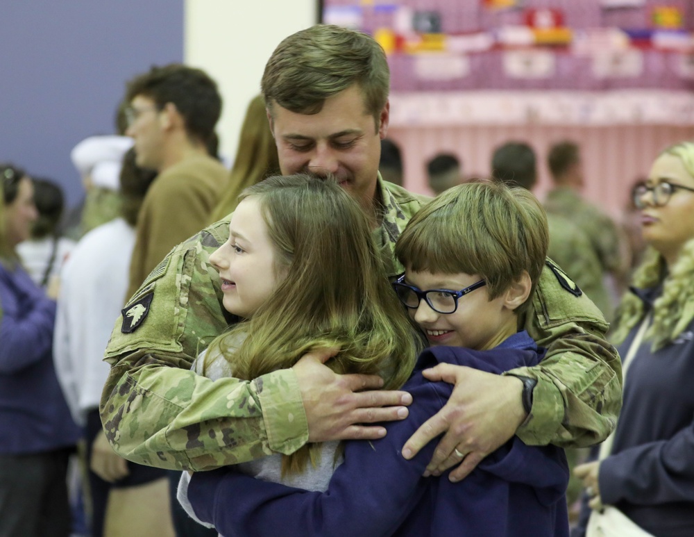 1-506 and 1-327 Redeployment Ceremony