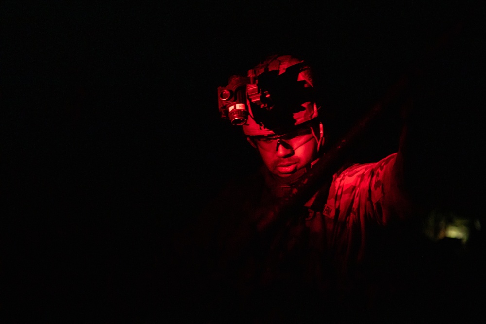 3-6 FA night live fire