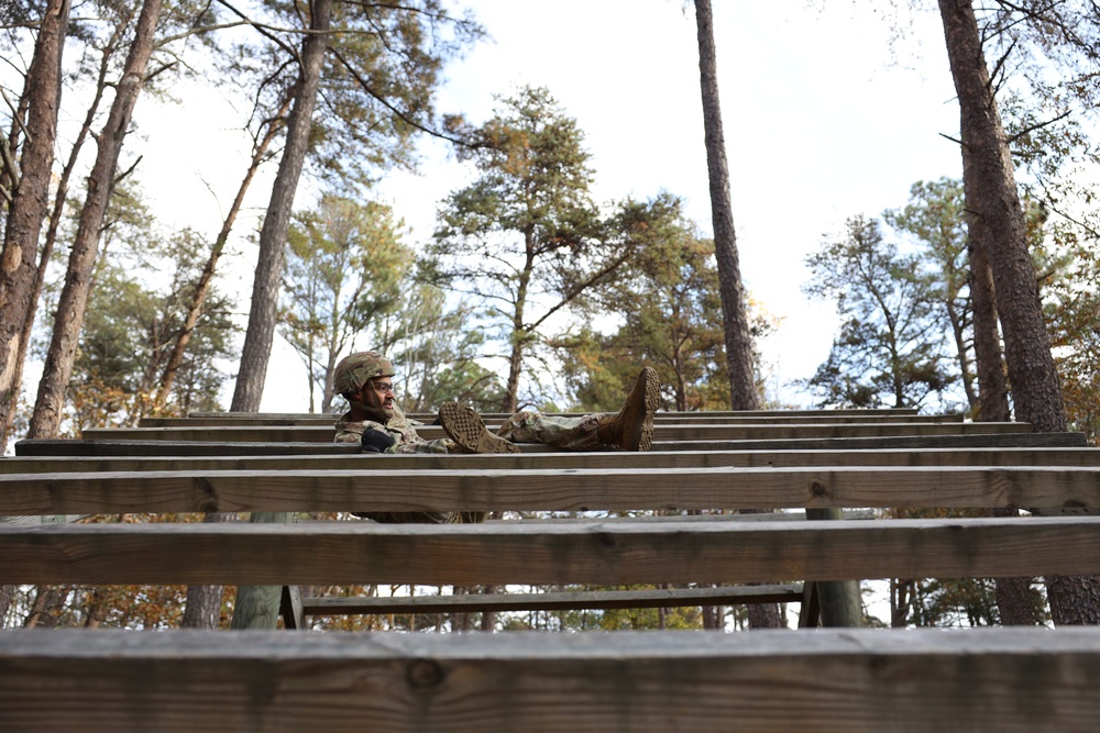 Best Squad Snapshot: Army Pfc. Justin Brown Obstacle Course