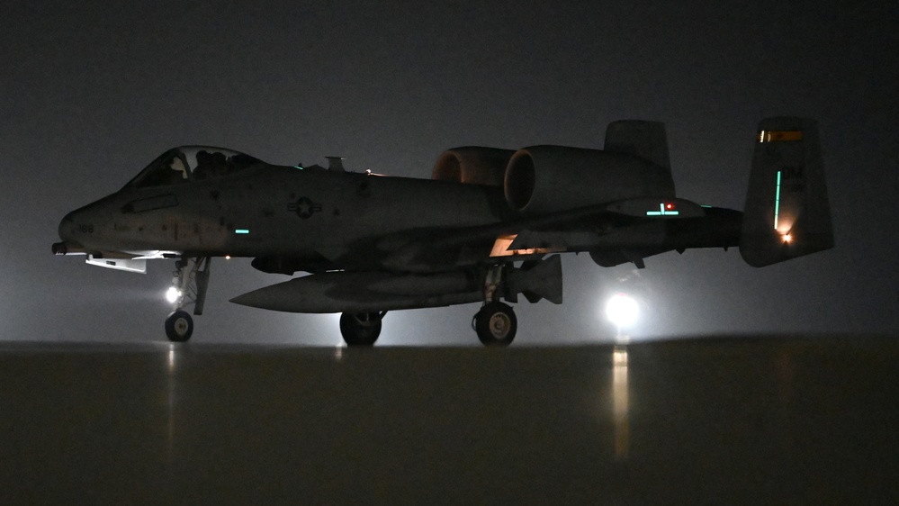 Additional A-10 Thunderbolt II Arrive in CENTCOM