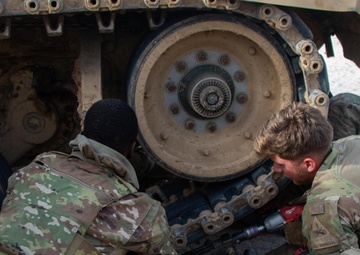 Task Force Mountain Soldiers Compete in Hellenic Army Tank Challenge