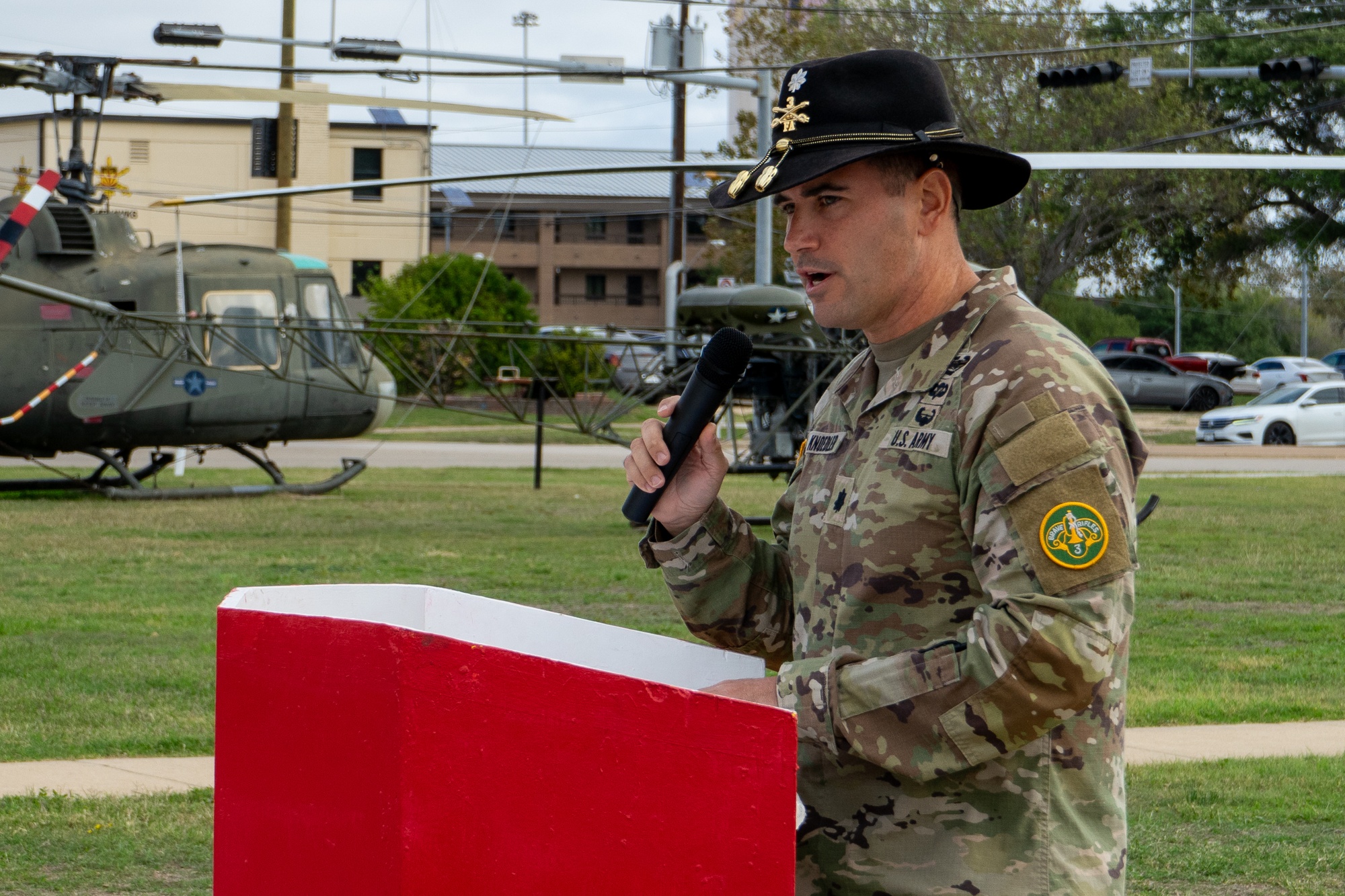 KAPITAL 　キャピタル　Army Field Ratian Unborn Today we honor the memory of Sgt. Carl Curran II and Spc