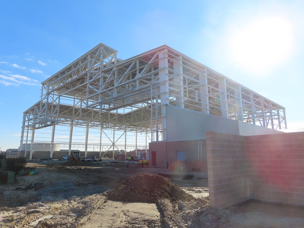 DAFB Maintenance Hanger Construction 20221219 (2 of 4)