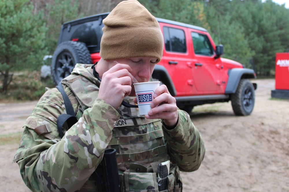 USO Serves Up Warmth and Gratitude at the Weapons Qualification Range in Poland