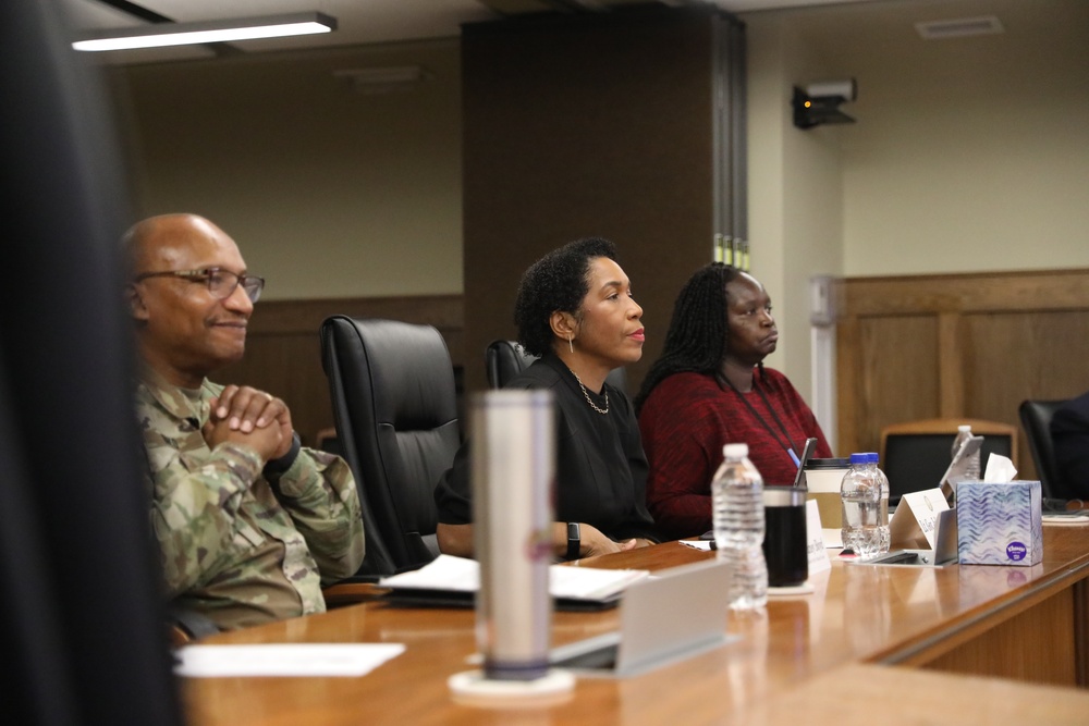 Lt. Governor Juliana Stratton visits Camp Lincoln for Military Economic Development Committee