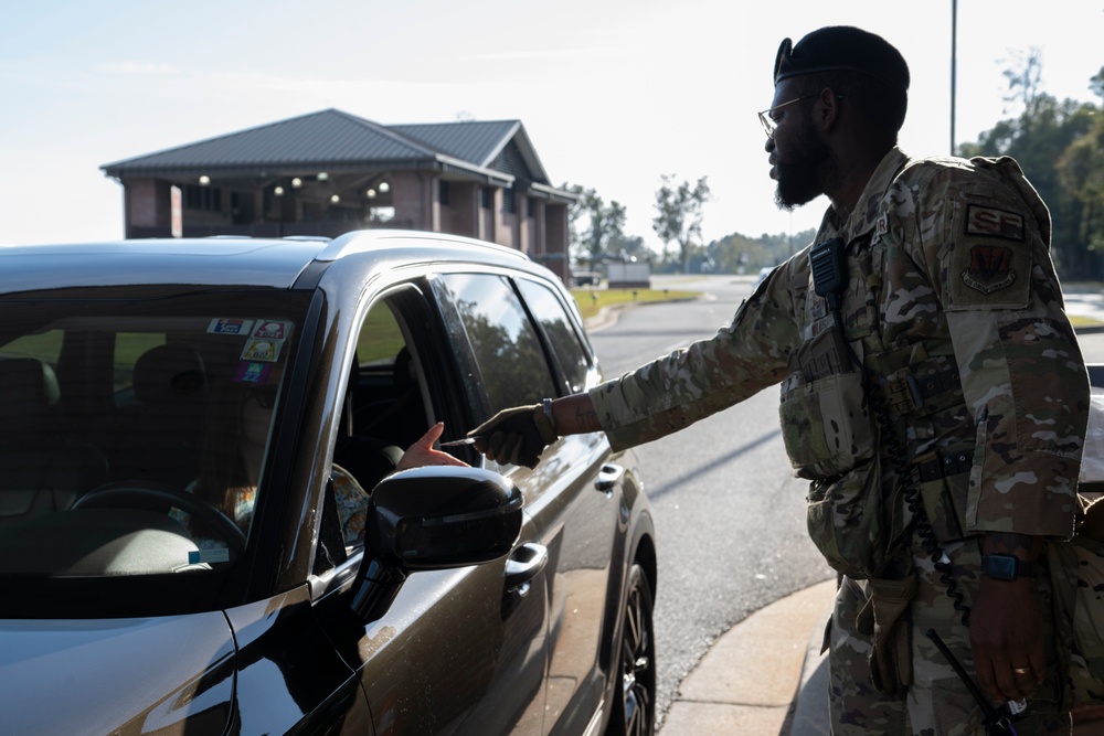 Security Forces demos capabilities for leadership