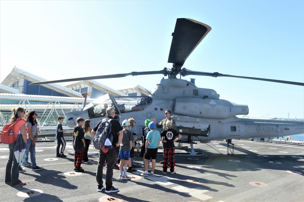 USS Jackson (LCS 6) hosts ship tour in support of Fleet Week San Diego 2023