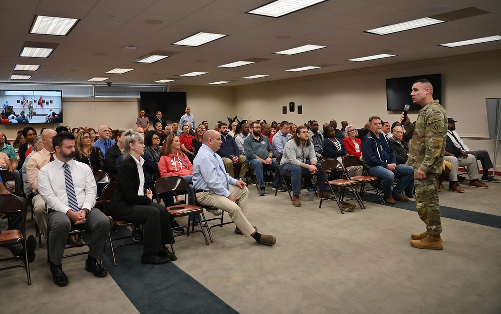 US Army Corps of Engineers Command Sergeant Major Douglas Galick Visits Logistics Activity