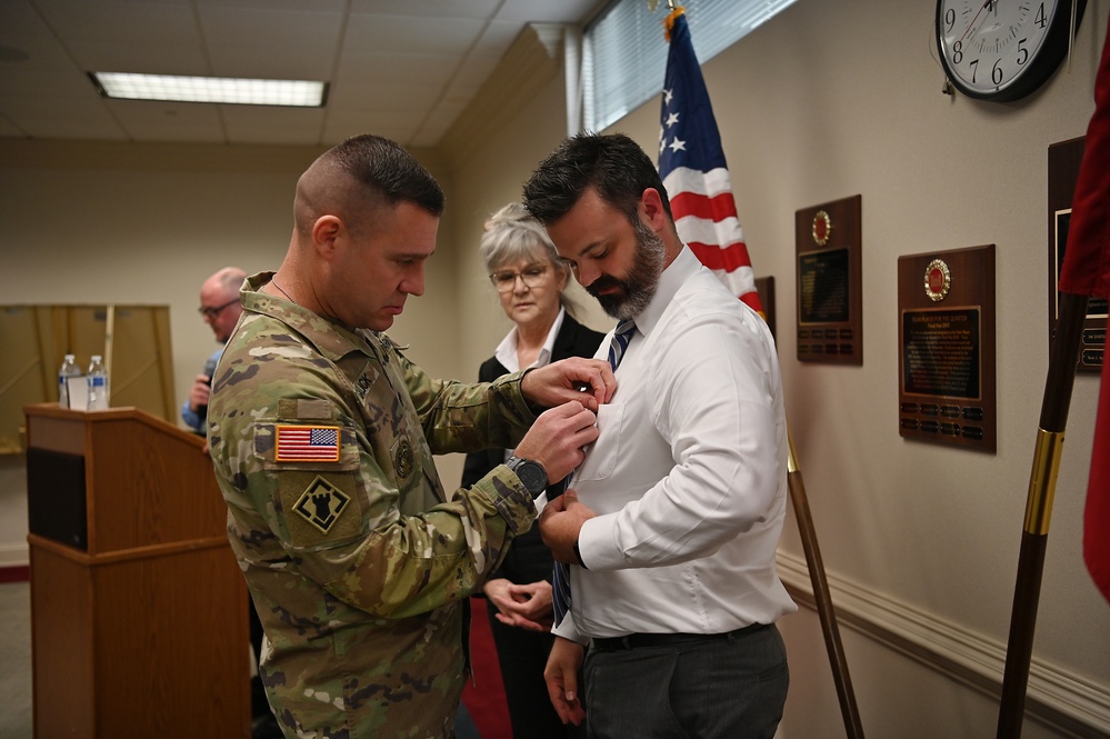 US Army Corps of Engineers Command Sergeant Major Douglas Galick Visits Logistics Activity