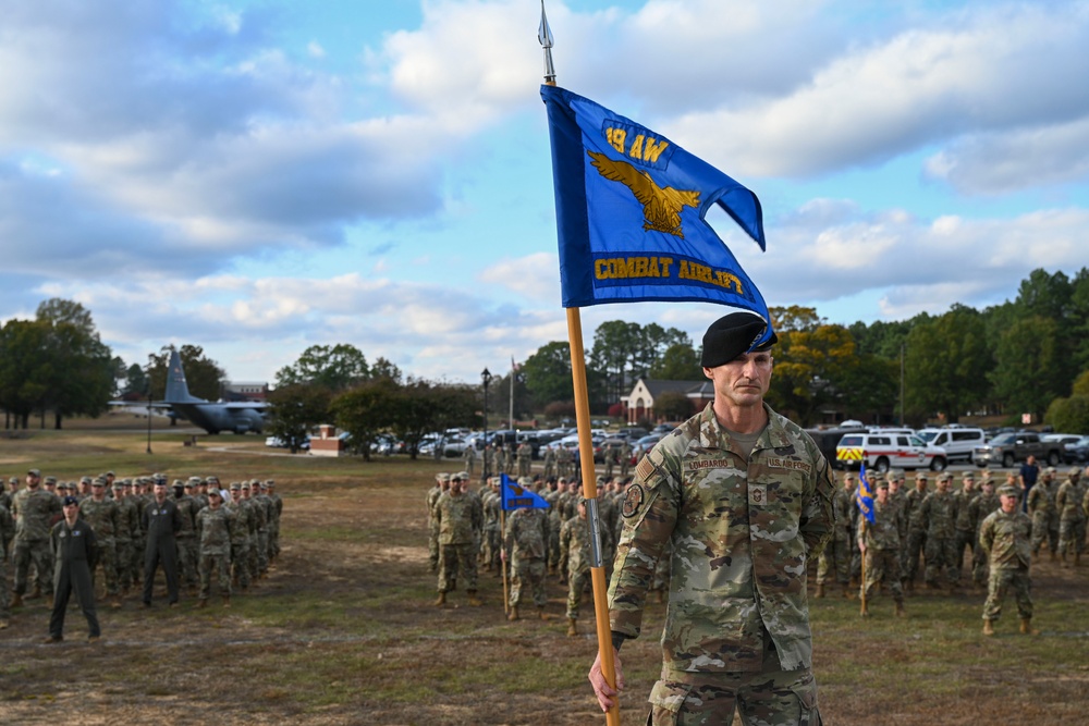 19 AW hosts retreat ceremony to honor Veterans