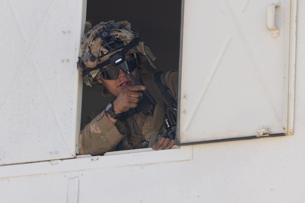 25th ID Soldiers Conduct Military Operations in Urban Terrain During JPMRC 24-01