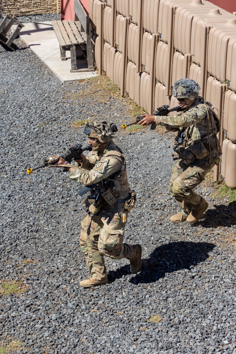 25th ID Soldiers Conduct Military Operations in Urban Terrain During JPMRC 24-01