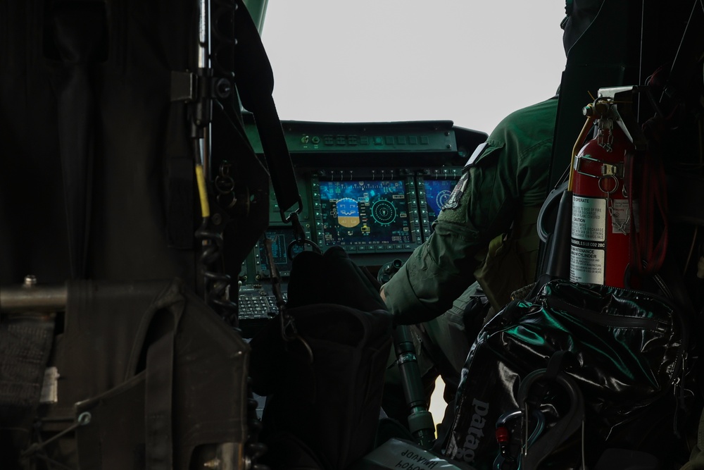 EOTG Marines fast rope during instructor development training 