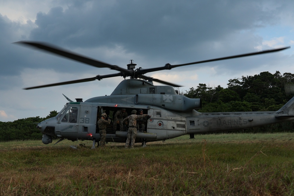 EOTG Marines fast rope during instructor development training 