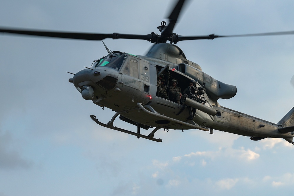 EOTG Marines fast rope during instructor development training 