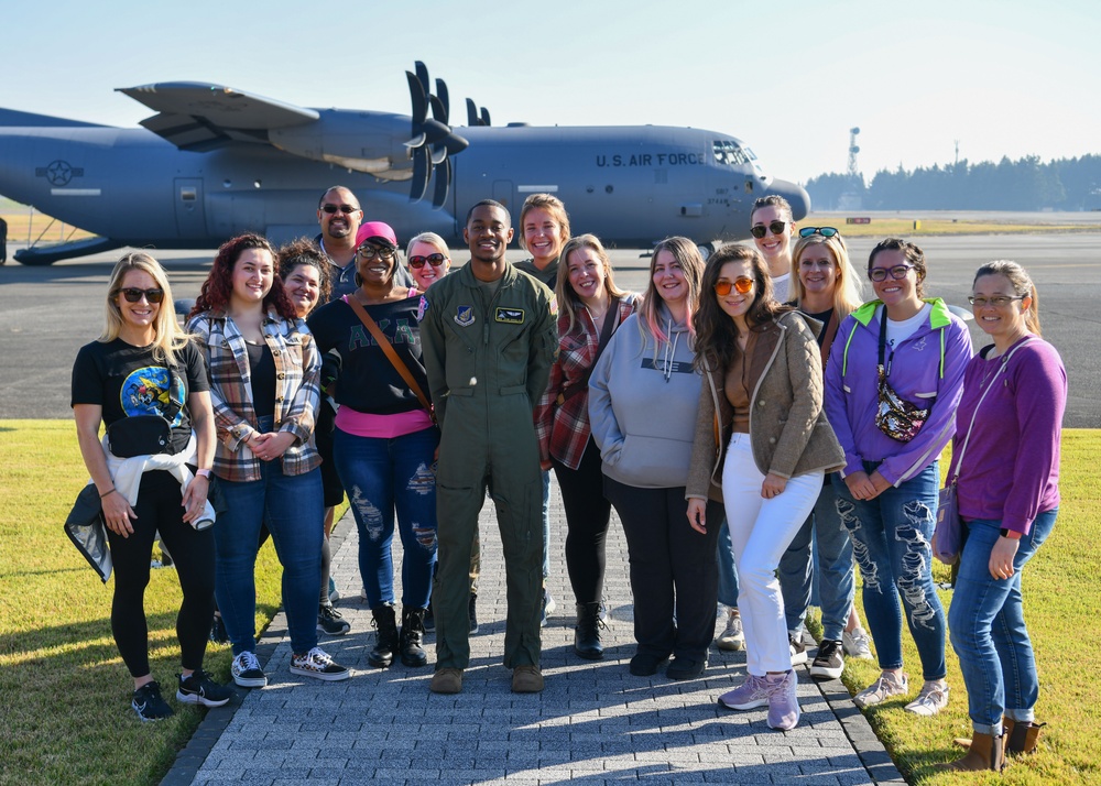 Yokota spouses take to the skies during Operation Volant Spouse 2023