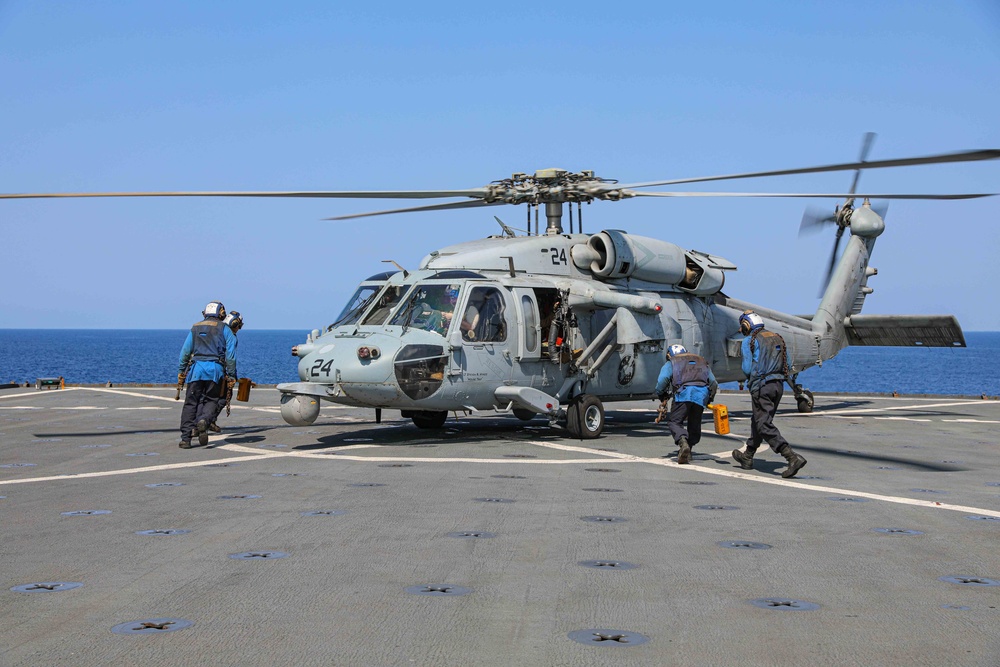 USS Carter Hall (LSD 50) Conducts Flight Operations, Oct. 31, 2023