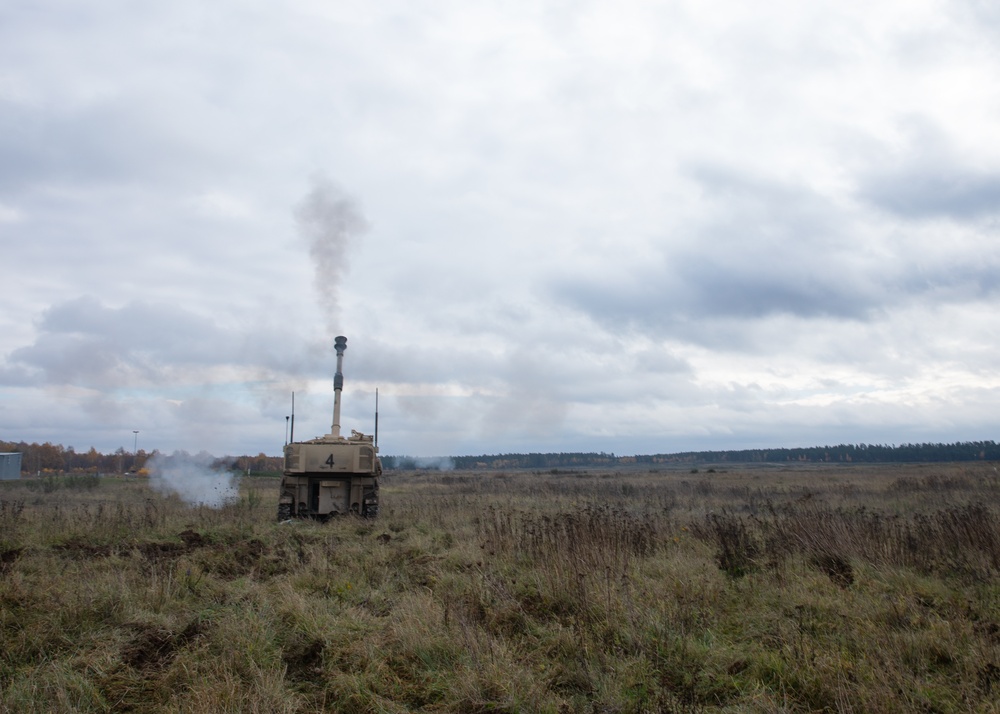 Task Force Marne, NATO Allies demonstrate unified artillery capabilities during Wawel Dragon