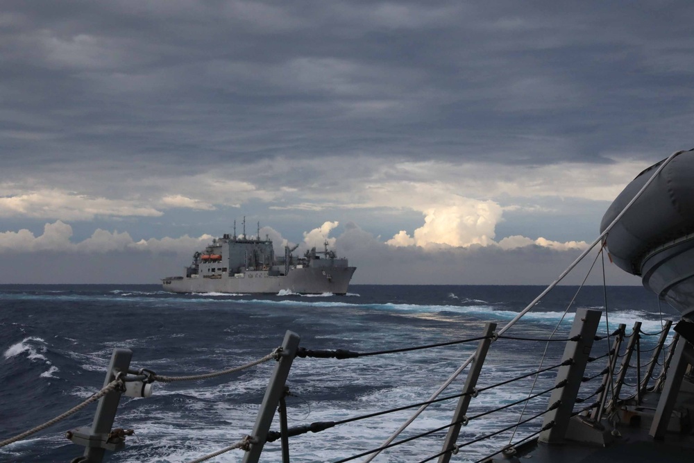 USS Thomas Hudner Conducts a Replenishment at Sea with USNS Amelia Earhart in the U.S. 5th Fleet