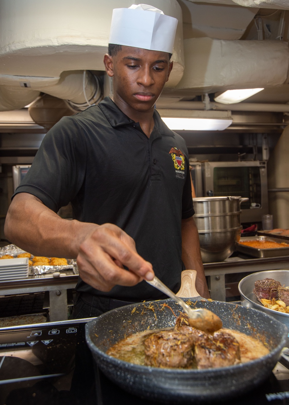USS Ronald Reagan (CVN 76) hosts final round of cooking competition