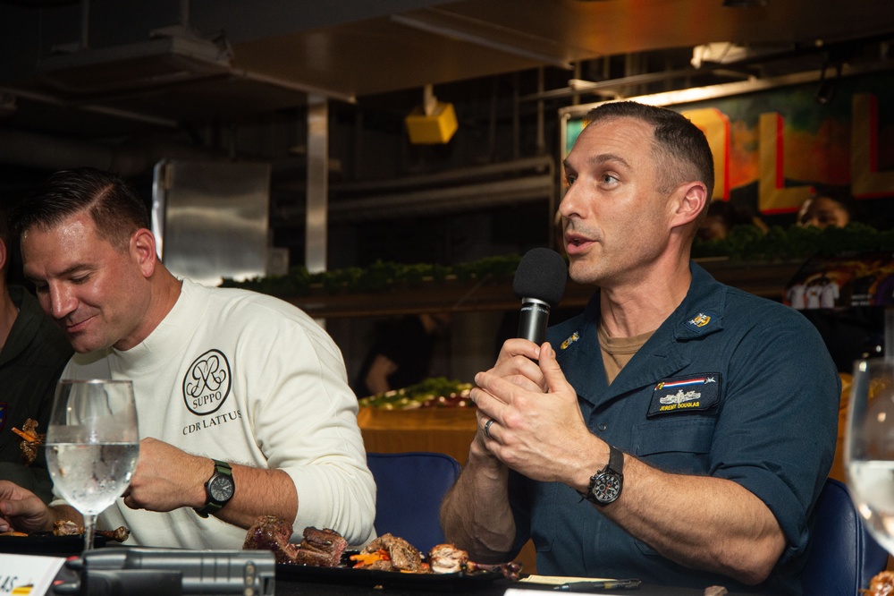 USS Ronald Reagan (CVN 76) hosts final round of cooking competition