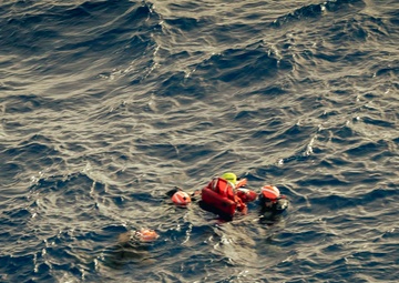 USS Carl Vinson (CVN 70) Sailors Conduct Search and Rescue Training in the Pacific Ocean