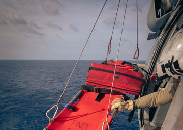 USS Carl Vinson (CVN 70) Sailors Conduct Search and Rescue Training in the Pacific Ocean