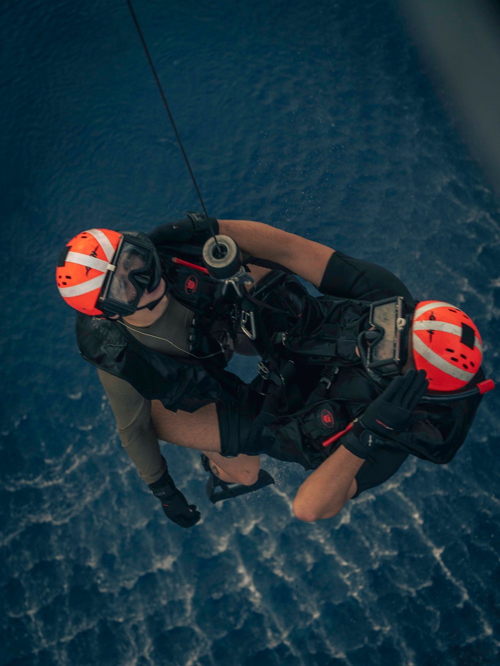 USS Carl Vinson (CVN 70) Sailors Conduct Search and Rescue Training