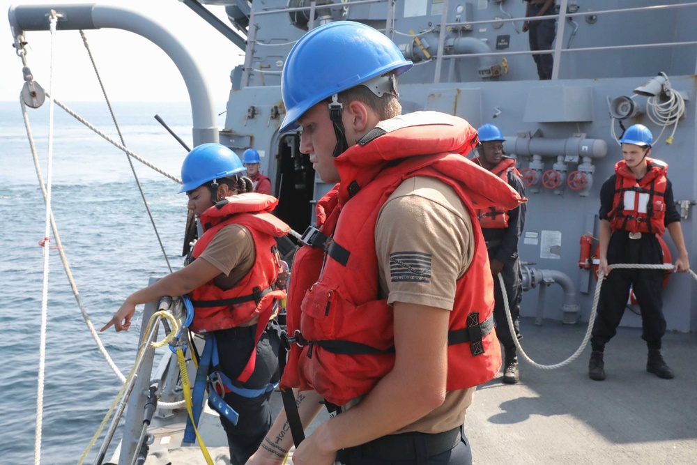 USS Thomas Hudner Conducts Man Overboard Drills