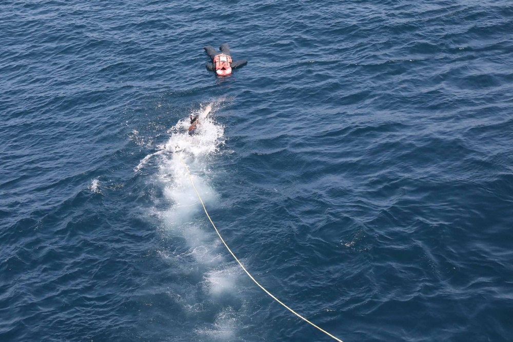 USS Thomas Hudner Conducts Man Overboard Drills