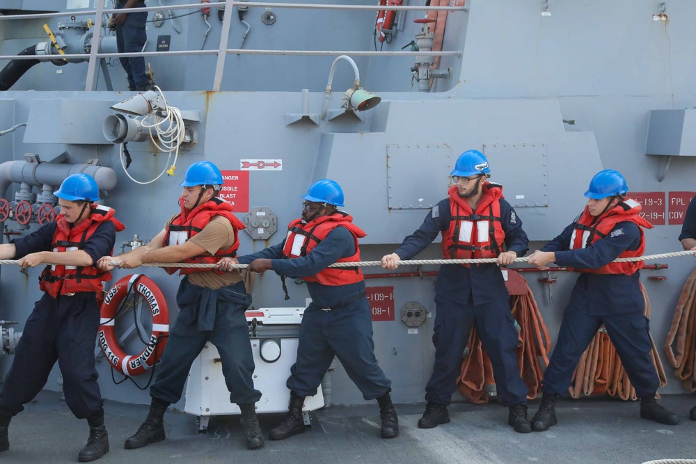 USS Thomas Hudner Conducts Man Overboard Drills