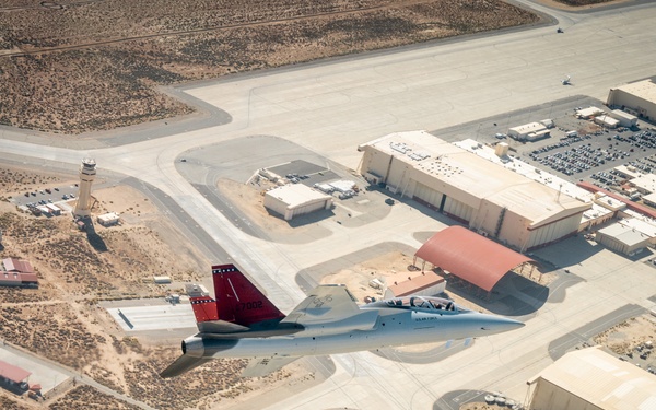 T-7A Red Hawk Arrival at Edwards AFB Reflects Integrated Team Effort