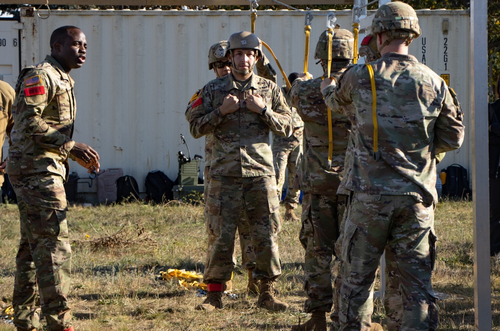 Paratroopers with Special Operations Command Europe jump with partners from Moldova