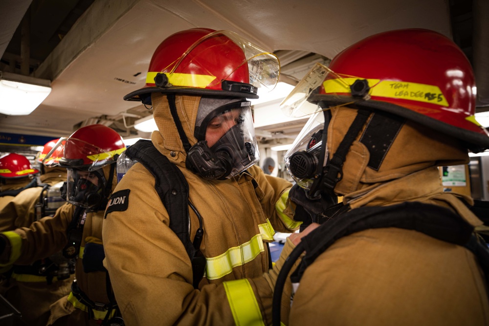 USS Carney Conducts Fire Drills