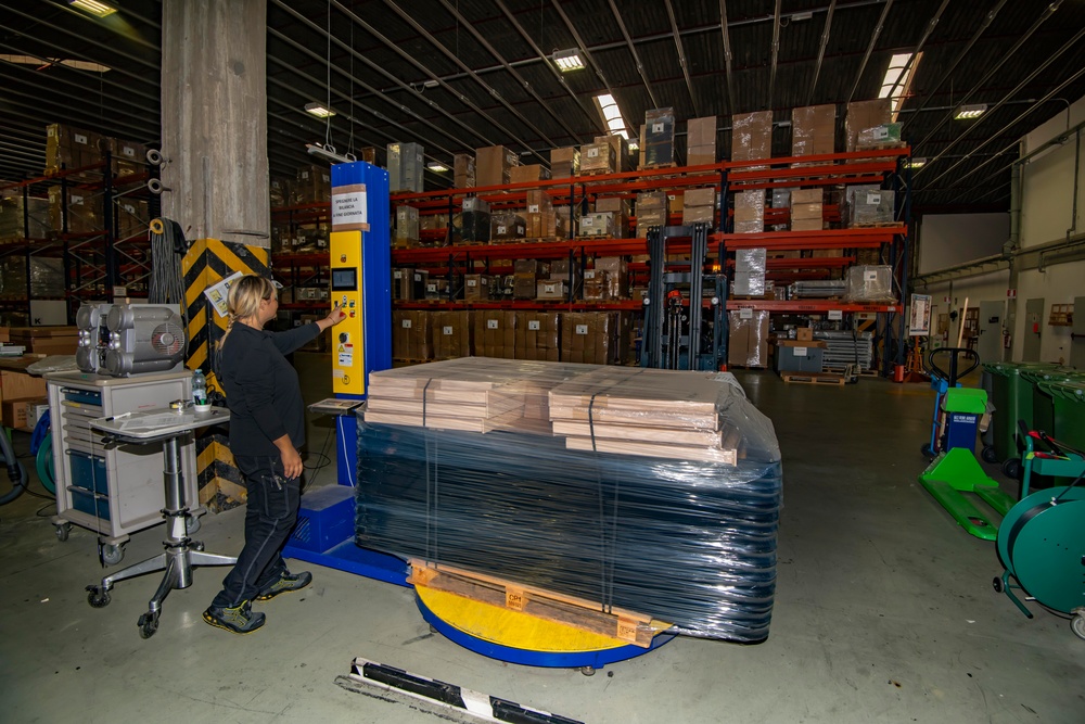 Humanitarian Assistance Program, Italy - shipment to Armenia