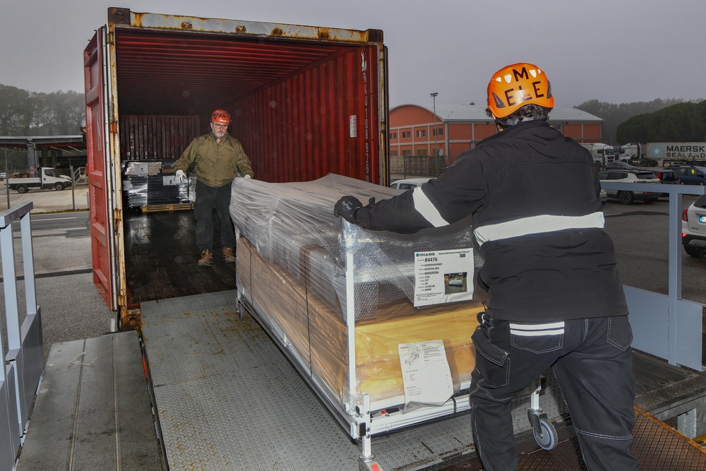 Humanitarian Assistance Program, Italy - shipment to Armenia
