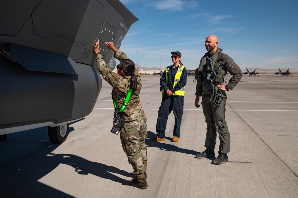 RAAF Supports 422nd TES at Nellis.