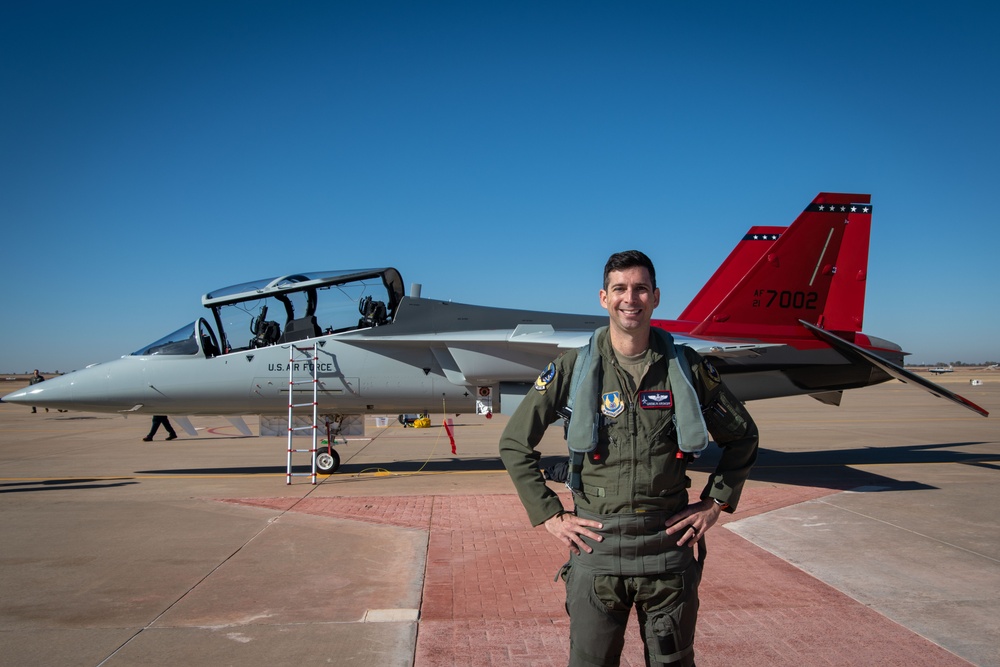 T-7A Red Hawk visits Vance enroute to Edwards AFB for testing