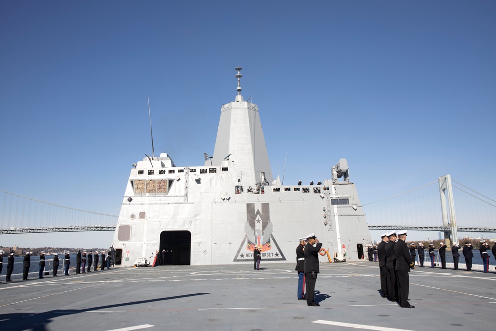 USS New York Man the rails