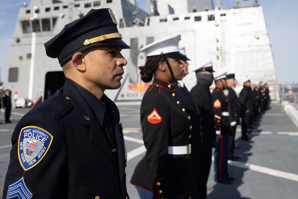 USS New York Man the rails