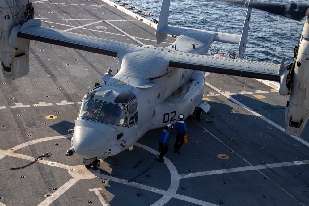 Marine Medium Tltrotor Squadron 774 landing on the USS New York