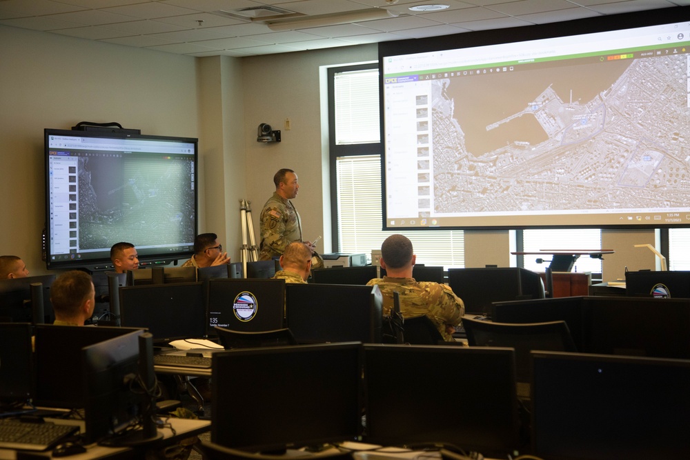 CSM Raymond S. Harris visits CASCOM