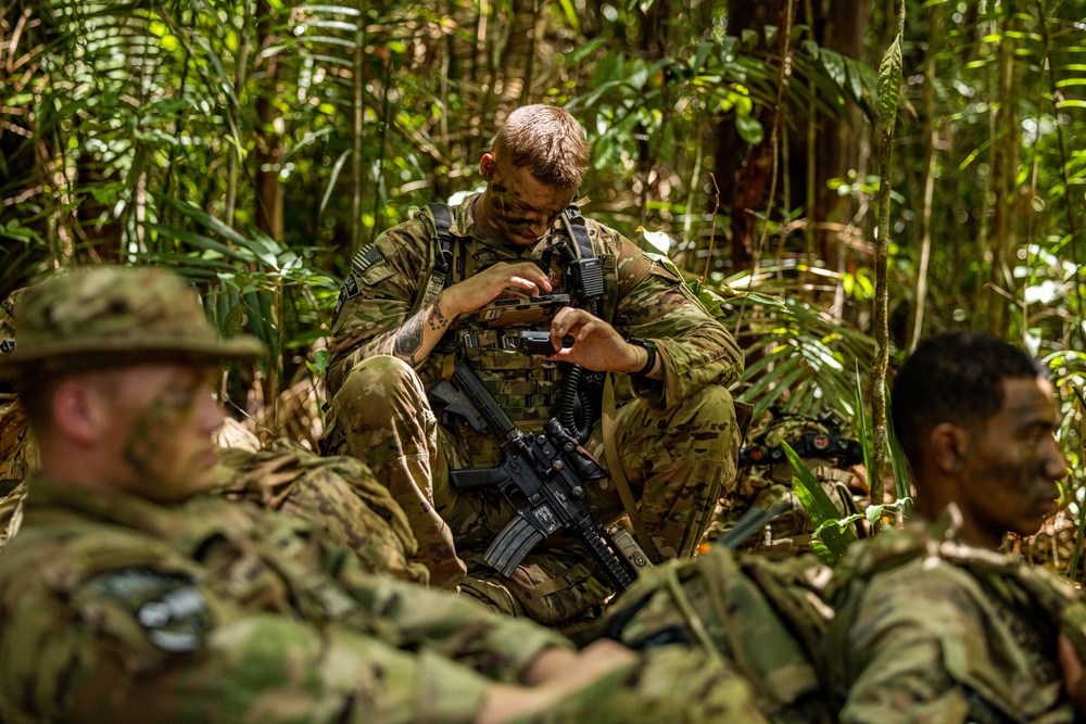 101st Airborne Division (Air Assault), Brazilian army soldiers conduct air assault during SV24