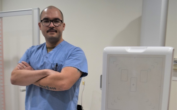 I Am Navy Medicine – and Radiologic Technologist – HM1 (SW/FMF) Challis Miles