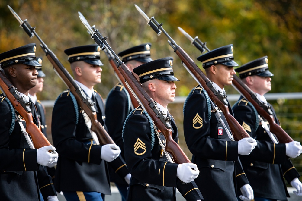 Military Funeral Honors and Funeral Escort are Conducted for U.S. Army Air Forces 2nd Lt. Porter Pile and Tech. Sgt. James Triplett in Section 81