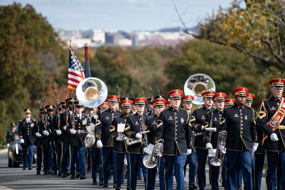 Military Funeral Honors and Funeral Escort are Conducted for U.S. Army Air Forces 2nd Lt. Porter Pile and Tech. Sgt. James Triplett in Section 81