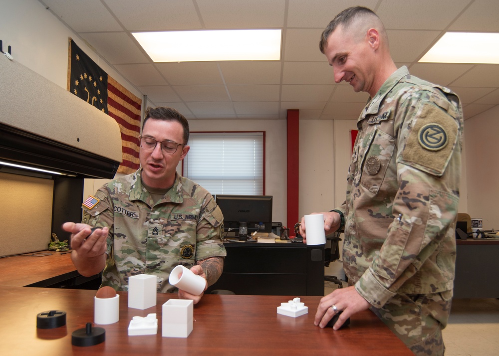 Reserve Soldiers help test 3D-printed explosives containers during combat engineer course